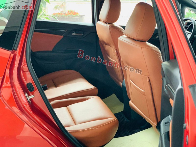 Hàng ghế sau Honda Jazz