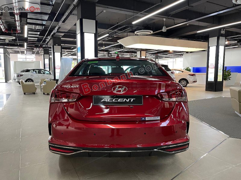 Đuôi xe Hyundai Accent 2023