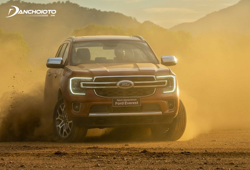 Hệ thống treo Ford Everest 2023 được hãng xe Mỹ quảng bá “độc nhất phân khúc”