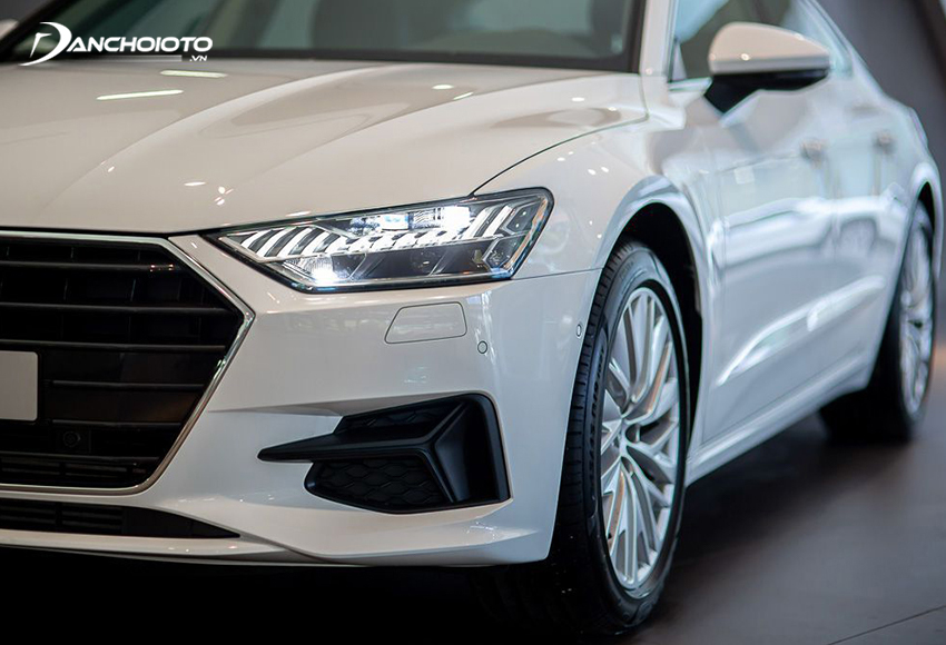 Audi A7 Sportback 2023 được ưu ái trang bị đèn LED Matrix HD